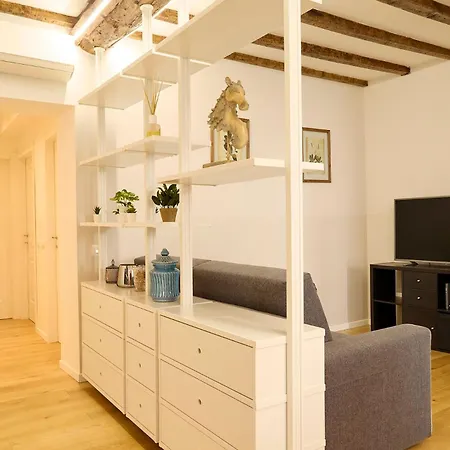 Retreats Porta Romana Apartmán *