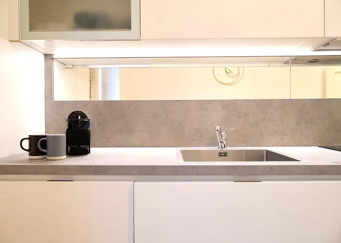 Retreats Porta Romana Apartment *