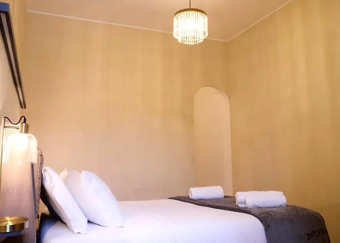 Retreats Porta Romana Apartment